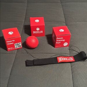 Boxbollen Red Training Ball with Headband - total of 3 new in box!
